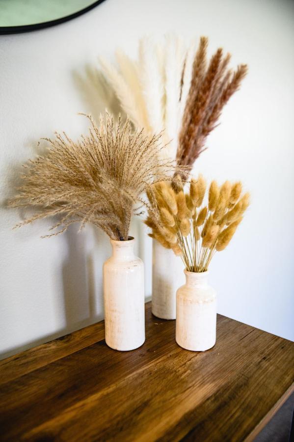 Urban Cottage: Homey & Convenient Huntington Esterno foto